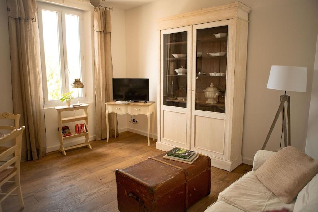 La Maison Du Bassin L'Isle-sur-la-Sorgue Bagian luar foto