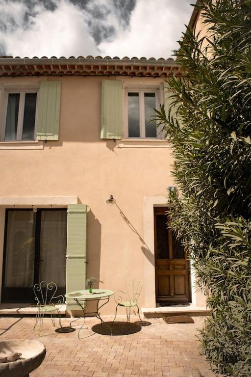 La Maison Du Bassin L'Isle-sur-la-Sorgue Bagian luar foto